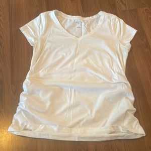 a:glow white v-neck maternity t-shirt